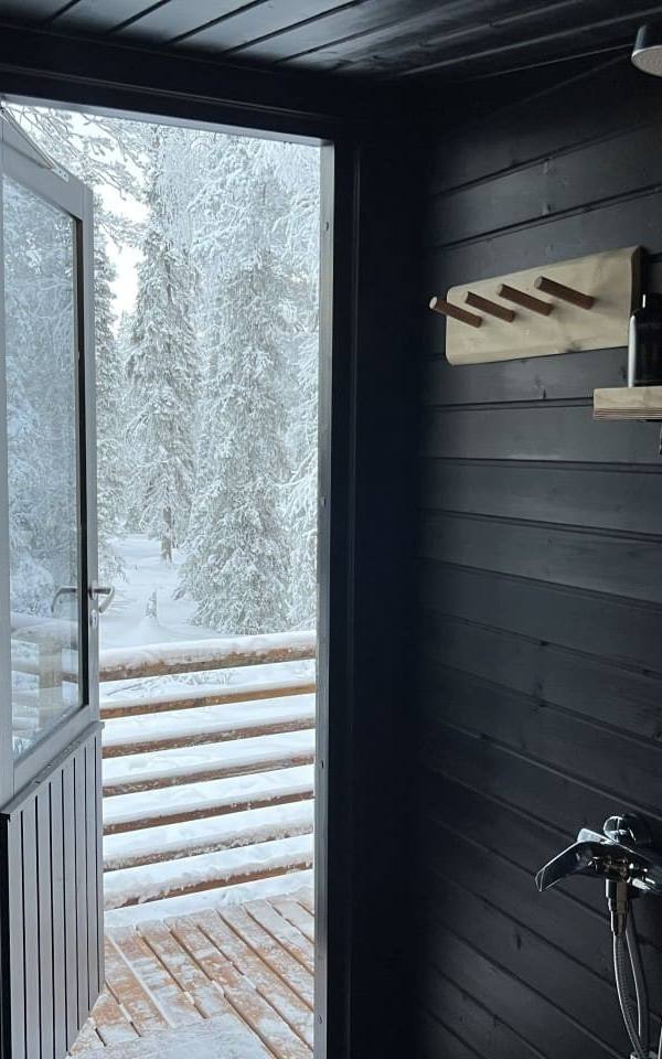 Borealis Village – mökkien kuvia 6